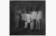 Sư tổ Nguyễn Tế Công cùng con trai, ông Nguyễn Chí Thành và 5 học trò của Người (18/3/1953).