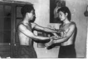 VS Nguyễn Ngọc Nội đánh bài 108 với VS Nguyễn Xuân Thi (1981)